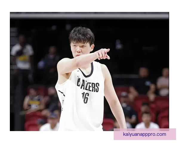 杨瀚森17分11篮板回暖表现力挺 G联赛混音34分逆转猛龙失利